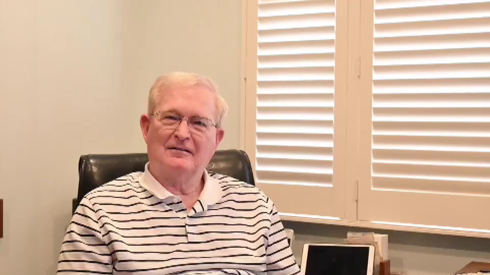 ▲美籍男子George Fay離台前感謝蘆竹分局的關懷協助，並讚揚台灣是世界上最安全的地方！（圖／蘆竹分局提供）