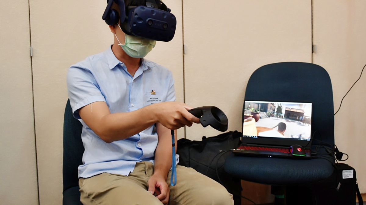 ▲「VR懷舊療法」透過虛擬實境，提供非藥物的治療選擇。（圖／高醫大提供）