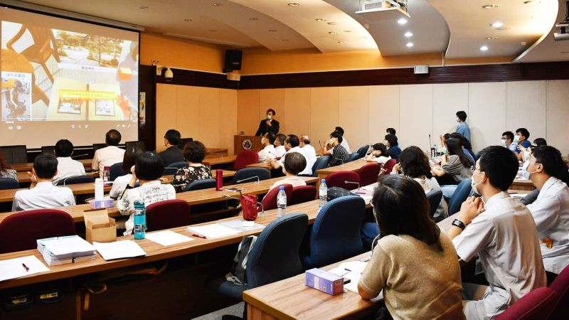 ▲高醫大發表嶄新虛擬實境(VR)的「懷舊治療法」。(圖/高醫大提供)