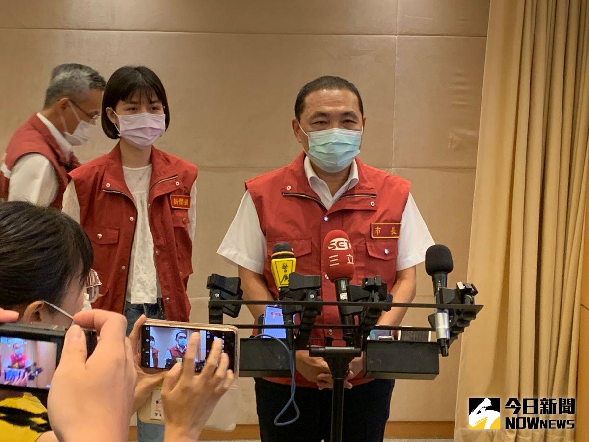 ▲侯友宜表示，最重要的是把市政工作做好，好好活在當下、把握現在，讓市民安居樂業，才是他心裏最想做的。(圖/記者康子仁攝)