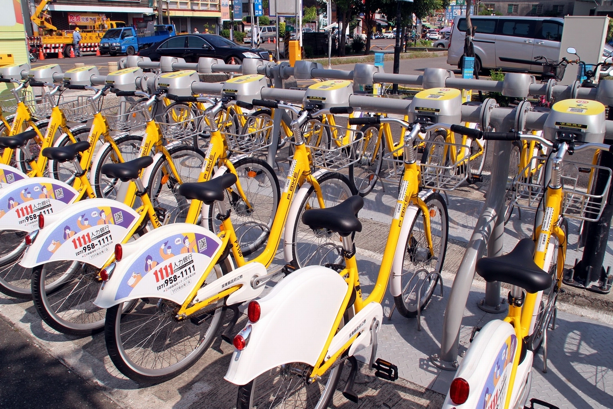 ▲「屏安便利Pbike2.0」17日起正式在潮州營運，更新版的Pbike2.0調整了機體設施，提升安全性，讓民眾騎乘更舒適。（圖／屏東縣府提供）