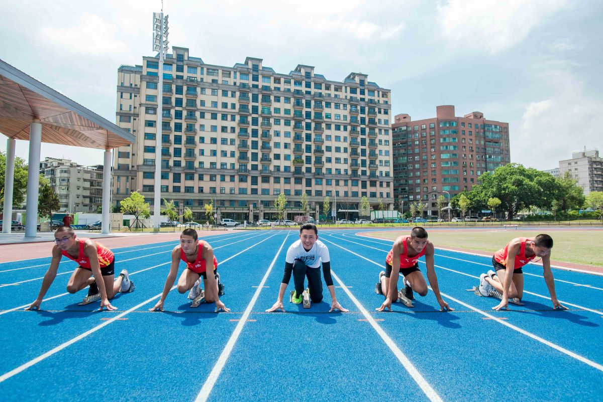 ▲「新竹市立田徑場」17日重新開放啟用，全新的彩色田徑場取得國家認證。（圖/記者金祐妤攝,109.9.17）