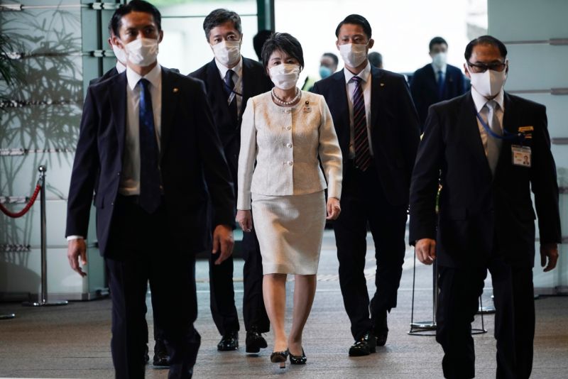 ▲日本前法務大臣上川陽子在新任首相菅義偉內閣,回鍋再掌法務省,第3度擔任法務大臣。(圖/美聯社/達志影像)
