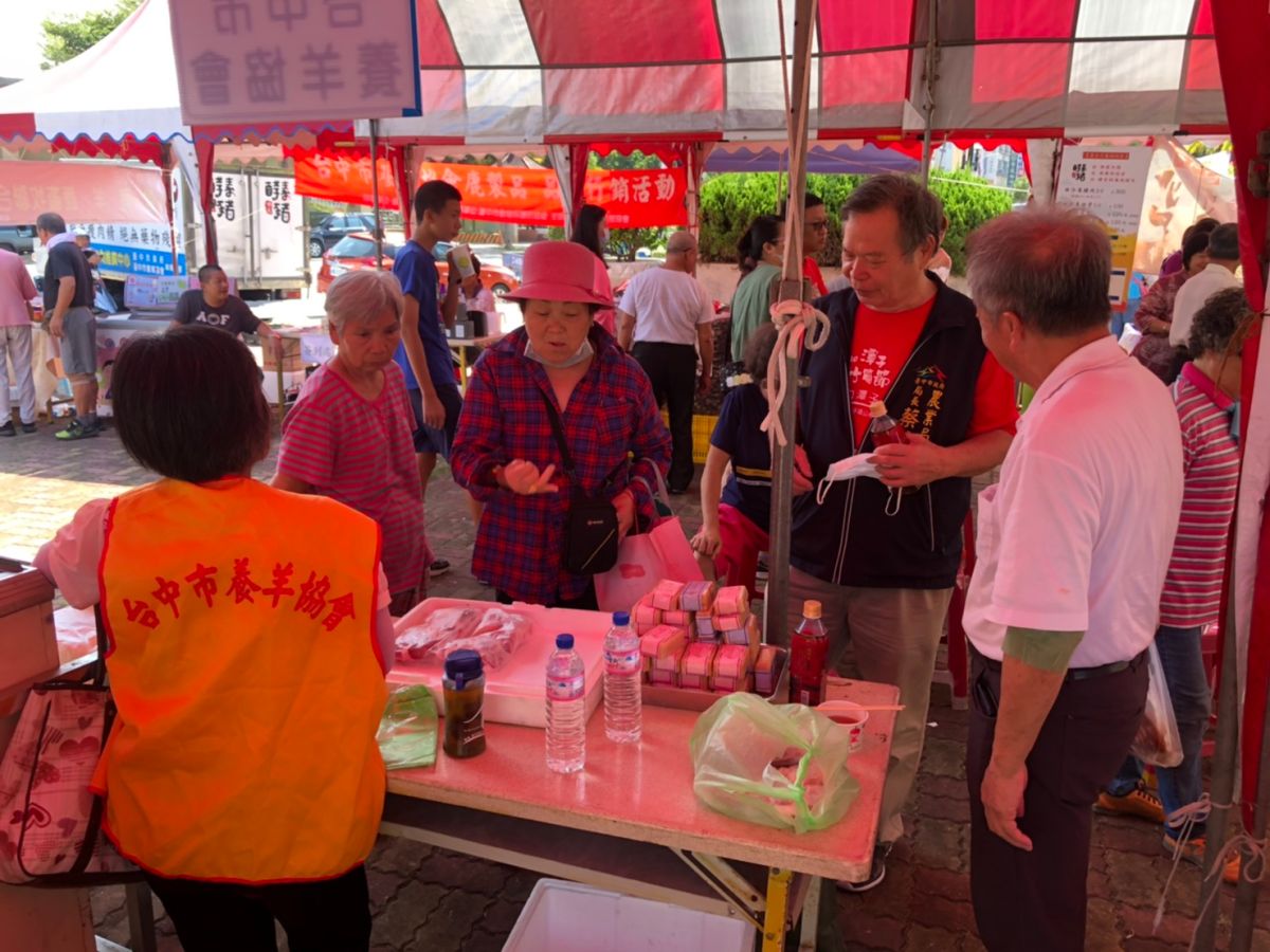 ▲中市農業局舉辦「在地畜禽品嚐鮮促銷活動」(圖／農業局提供2020.9.20)