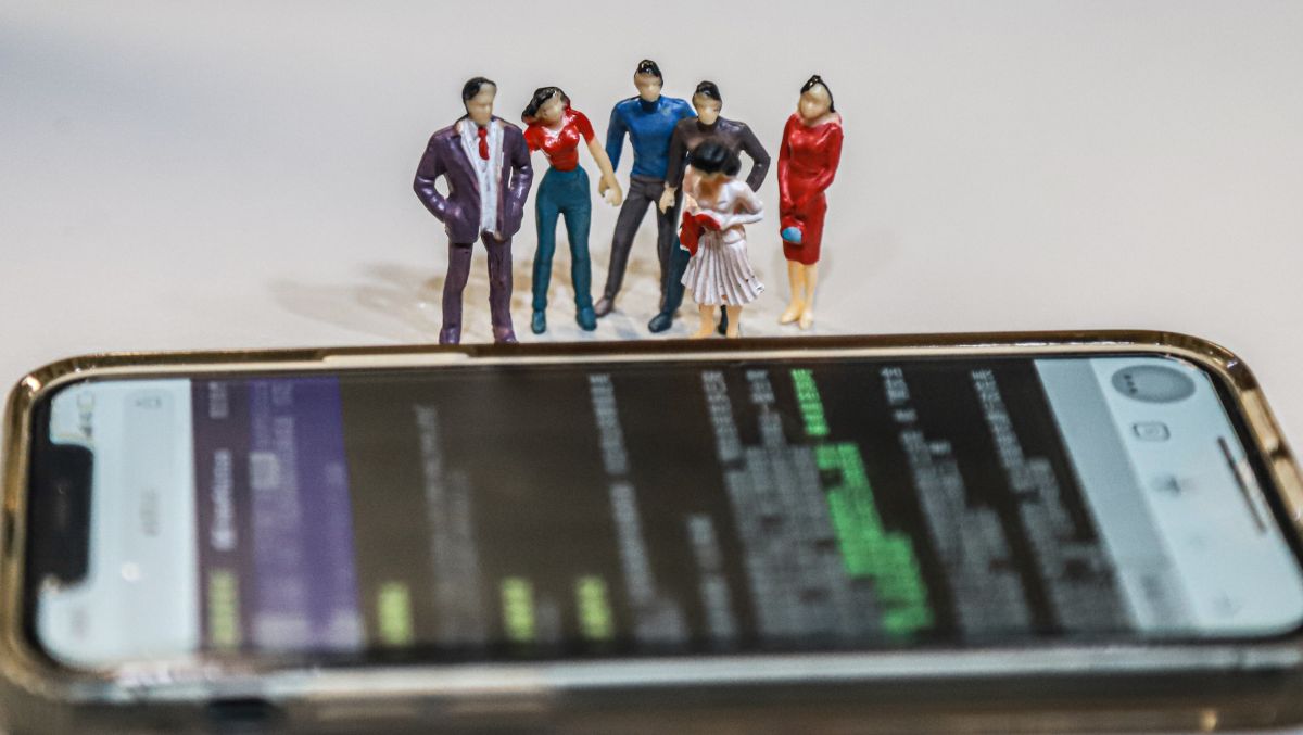 ▲現今網路上已經有許多網軍、假消息，學者專家建議看到新訊息不妨「google」一下，就可以找到比較多元的觀點甚至驗證訊息真假。（圖／記者葉政勳攝）