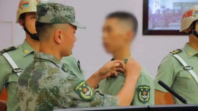 ▲中國解放軍東部戰區近日傳出有士兵以二手買來的手機，涉嫌洩漏軍方機密一事，該名士兵已遭到處分。（圖／翻攝自環球時報）
