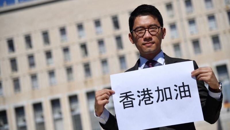 52名香港民主人士被捕　羅冠聰鼓勵港人：要記住這份仇
