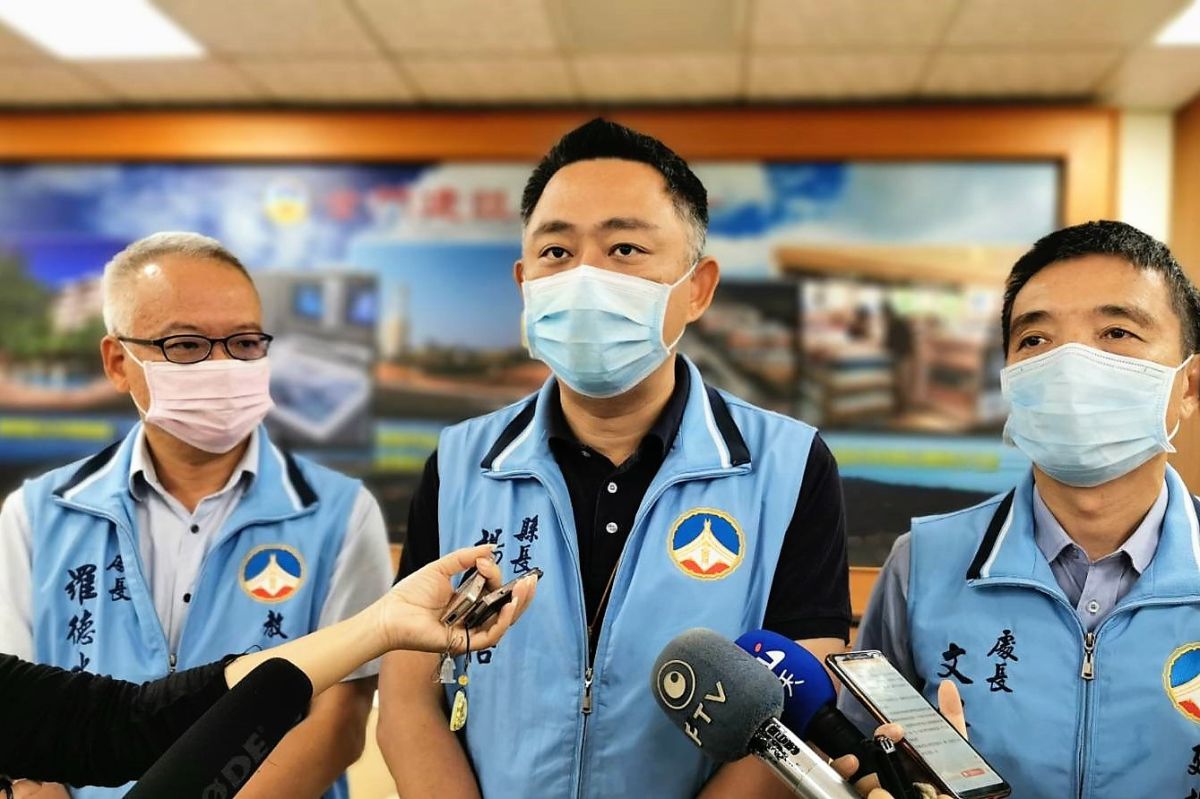 ▲金門1+1振興券餘券加碼直接發送金門學子及弱勢鄉親。(圖/記者蔡若喬攝)