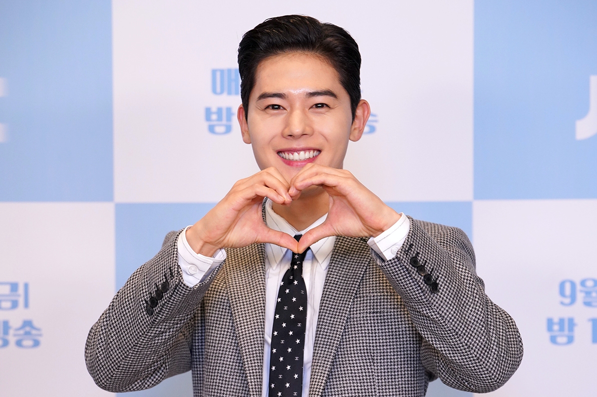 ▲金桐俊以前遇到喜歡的對象時，會跑去跟對方媽媽表達愛意。（圖／friDay影音）