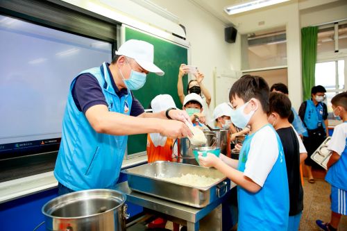 籲免費營養午餐「制度化配套政策」　國教盟：避免浪費、品質下降
