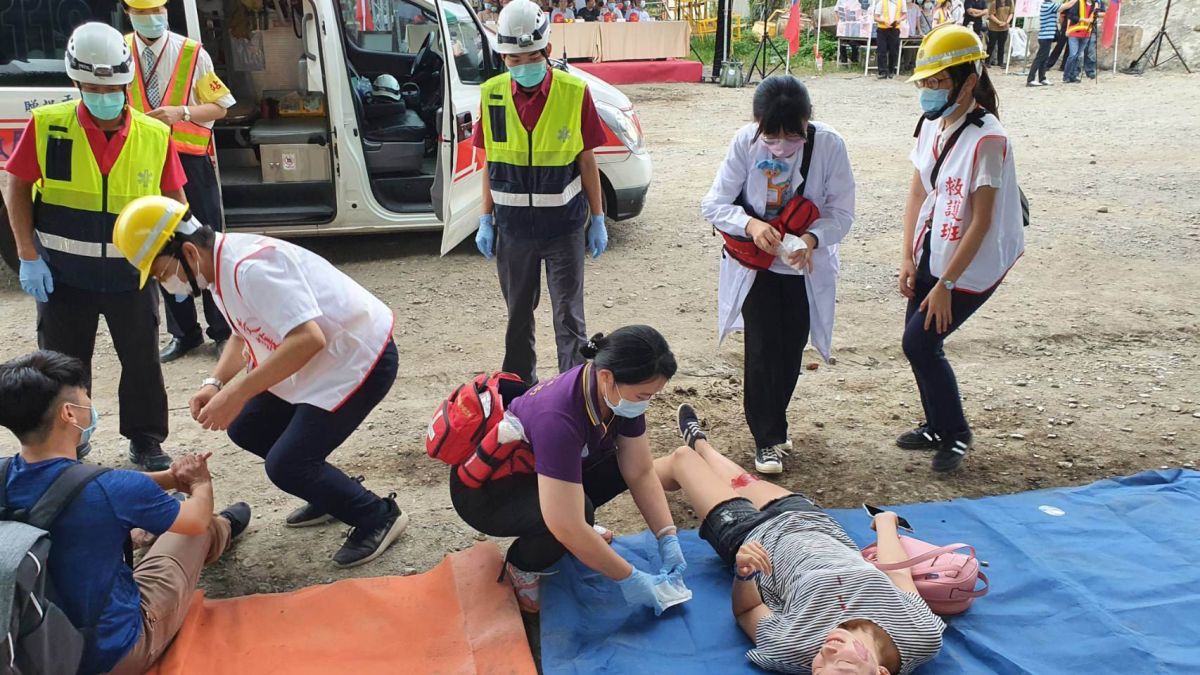 ▲台鐵宜蘭區「鐵安演習」今（24）日下午在宜蘭與二結間高架路段進行實員演練。（圖／台鐵宜蘭運務段提供)