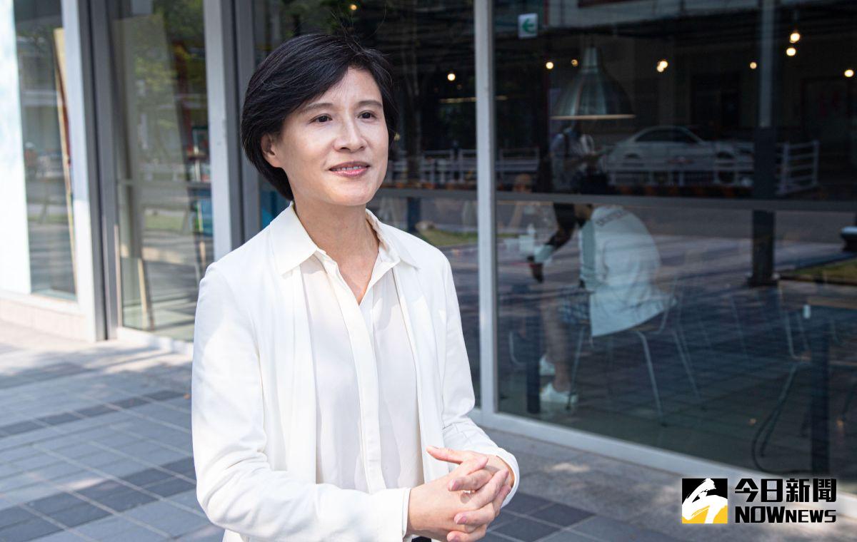 ▲鄭麗君政治經驗豐富，但是卻不曾傳出過任何負面八卦，無論在公開場合面對大眾還是在立法院內接受質詢，鄭麗君總是給人堅定而沉著的印象。（圖／記者葉政勳攝）