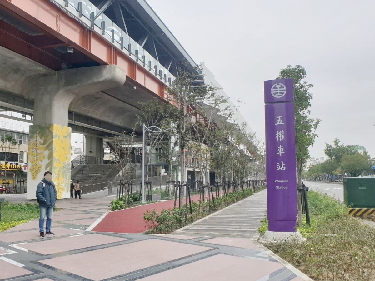▲台中五權車站完成鐵路高架化，近期還要展開地下道填平。（圖／NOWnews資料照片）