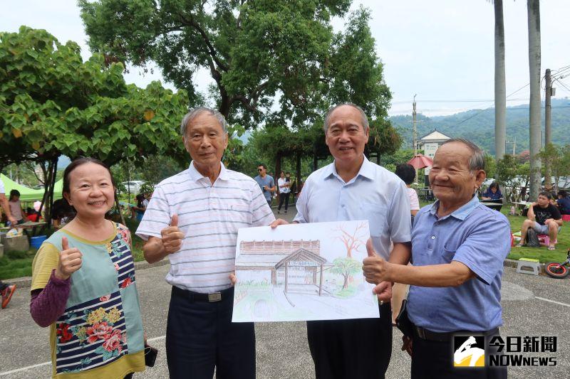 ▲寫生比賽有從溪湖鎮、南投縣竹山鎮甚至有遠從台南等地來報名參與,就連二社田社區大學的美術老師也在揮灑的人群中。(圖/記者陳雅芳攝,2020.09.27)