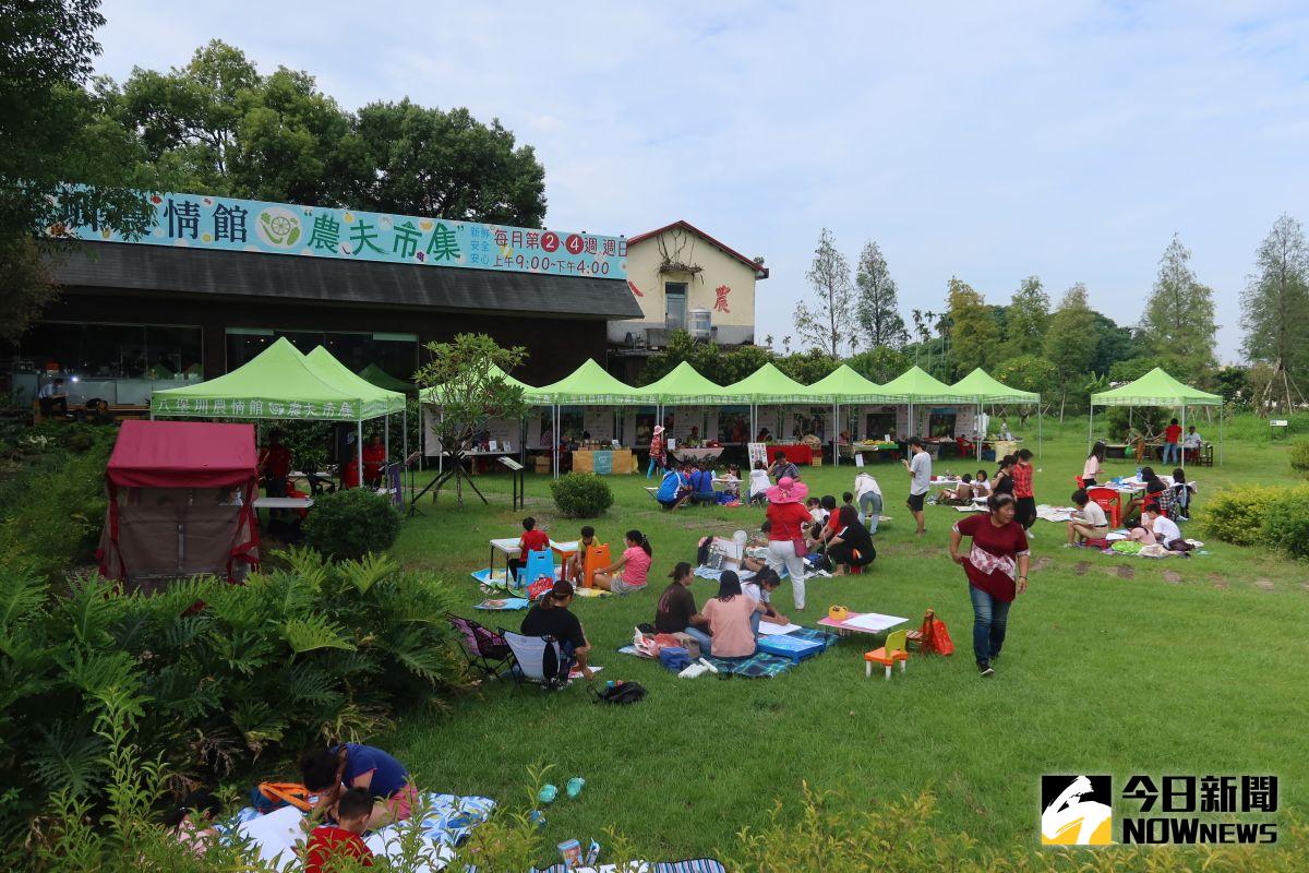 ▲二水鄉農會辦理2020-百年農耀八堡傳情畫-生態寫生比賽，「畫家」提起筆走出戶外揮灑夢的美景。（圖／記者陳雅芳攝，2020.09.27）