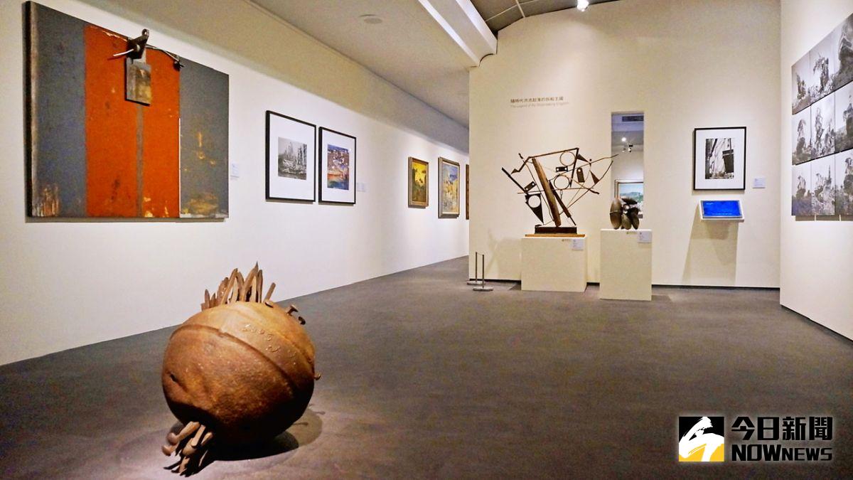 ▲ 為紀念高雄滿百歲，高雄市立美術館特別推出《凝視與穿越：藝術典藏中的高雄百景》風景典藏體驗展。（圖／高美館提供）