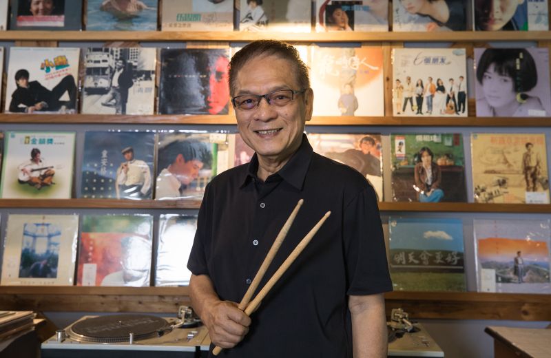 ▲打鼓50年的鼓王黃瑞豐獲得今年金曲獎的特別貢獻獎，文化總會為他推出匠人魂影片，記錄他的打鼓生涯。（圖／文總提供）