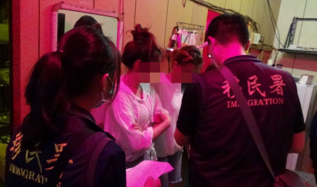 ▲雲林檢、警、移民署聯合偵破跨國性賣淫集團。（圖／記者蘇榮泉攝，2020.09.29）