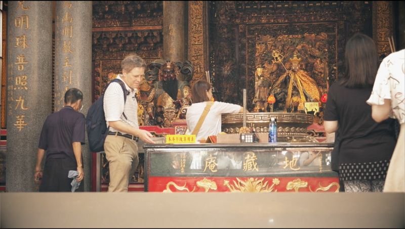 ▲康豹形容「告陰狀」的過程就像是情感的「降溫」。(圖/記者詹皓帆攝)