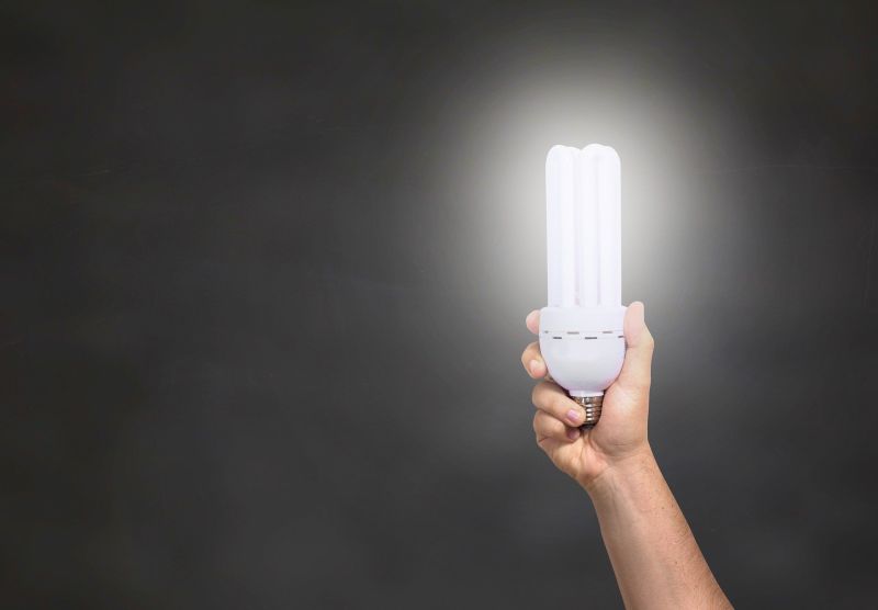 ▲有民眾好奇省電的「感應式電燈」為何無法普及，而疑問曝光立刻有過來人戳破不少扣分的關鍵點。（圖／取自《Pixabay》）
