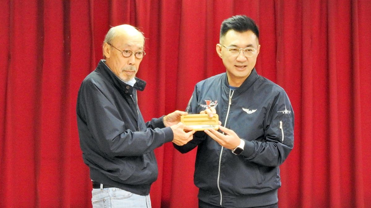 ▲國民黨30日舉行首場《國際民主沙龍》，邀請來台定居30年的香港導演兼演員馮淬帆分享看法，他回答對歐陽娜娜在央視演唱「我的祖國」的看法。(圖／記者陳弘志攝，2020.09.30)