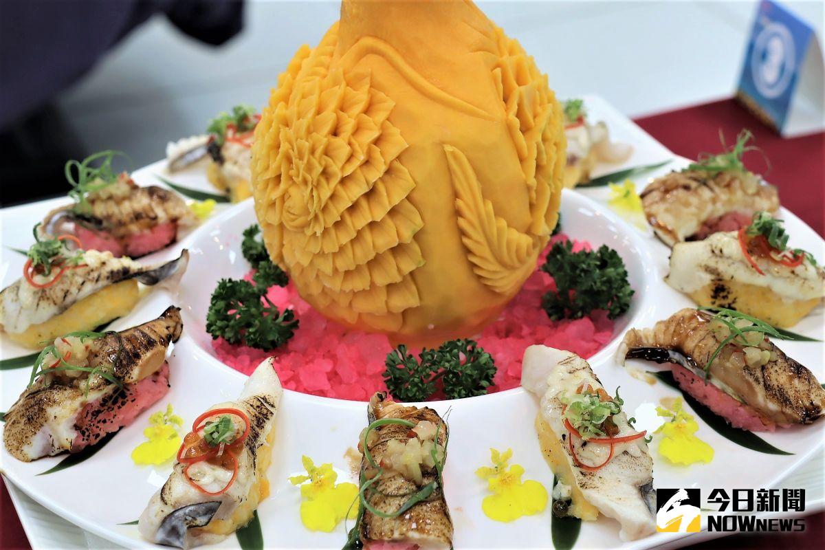 ▲澎湖縣政府今年秋冬將發放2萬份美食券，觀光局30日同意將不限制自由行或是團客旅遊形式，大家一視同仁享用補助。（圖／記者張塵攝，2020.09.30）