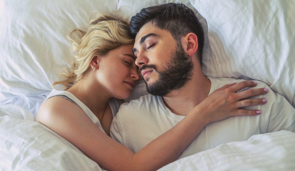  ▲家人與情人之間，有分別？（圖／Shutterstock）