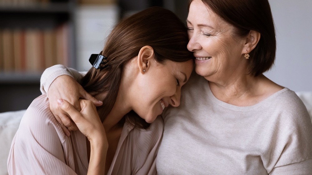  ▲不管妳跟婆婆有多好，永遠都不要試圖在婆婆面前炫耀，妳把她兒子調教得多好。（圖／Shutterstock）