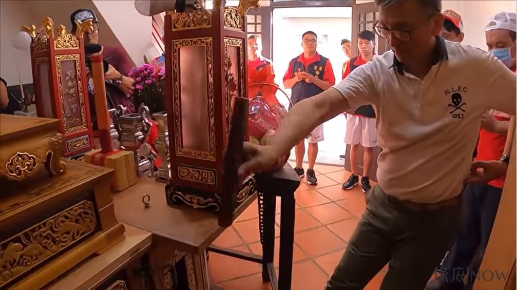 蔡淘貴將「退魯班」的科儀完整記錄下來。（圖／Youtube頻道【蔡淘貴跑廟會】授權提供）