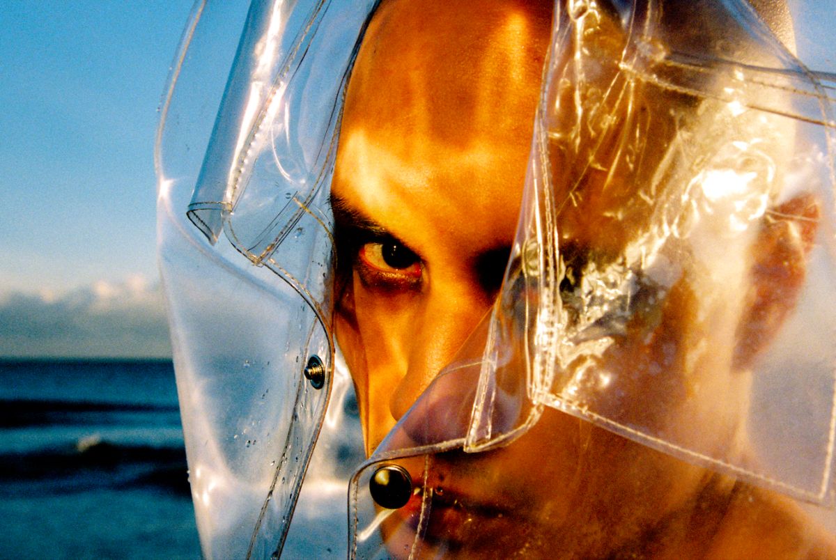 ▲黃宣的新歌《後現代獨白》，想表達人們面對時光消逝的恐懼、無力。（圖／否極泰來音樂提供）