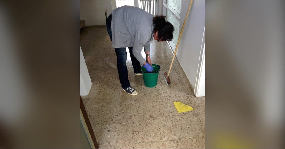 ▲車站或公眾場所的清潔人員工作量龐大，也有可能受旅客的氣。示意圖，圖中人物與內文無關。（圖／翻攝Pxhere）