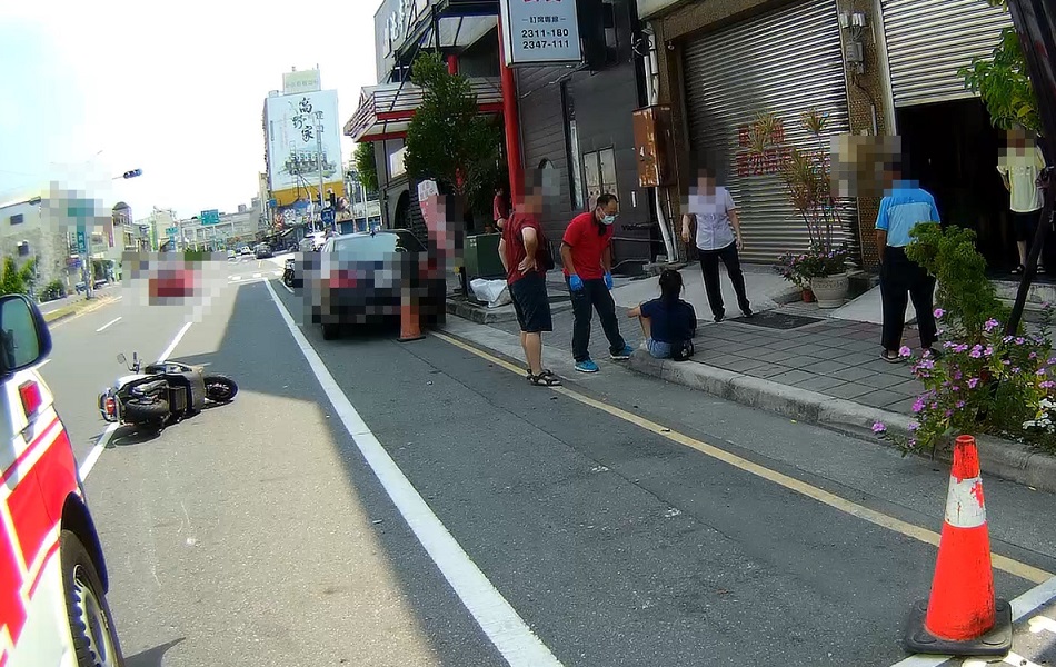 ▲事故現場，警消人員前往處理中。(圖／記者陳惲朋翻攝）