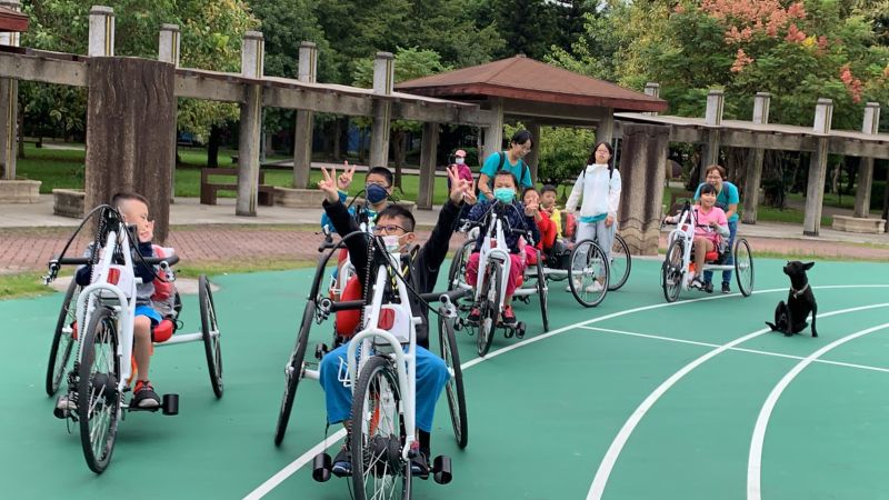 ▲位於新北市樹林區的大同國小成為全台第一個至「新北市輪椅夢公園」體驗的學校。(圖/官方提供)