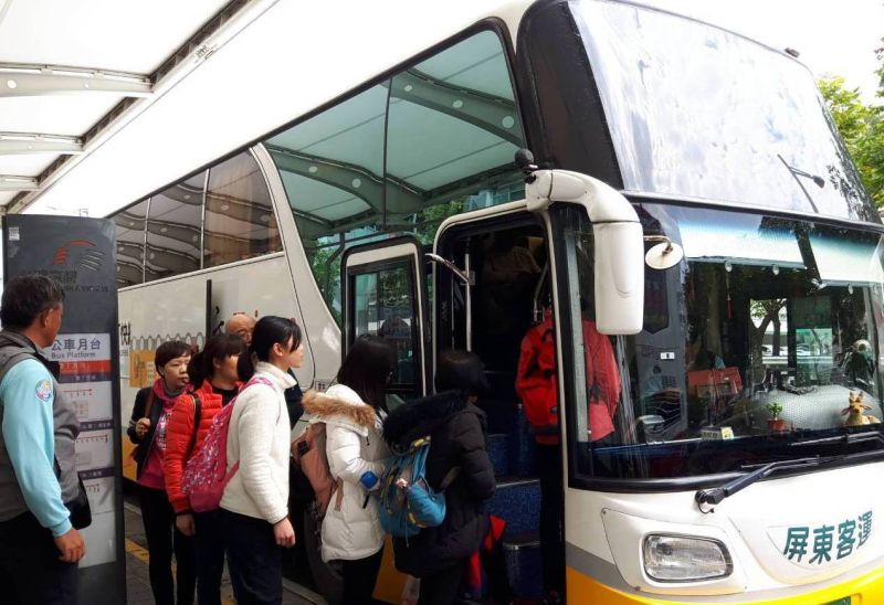 國慶連假　公車優惠開跑多加利用大眾運輸工具
