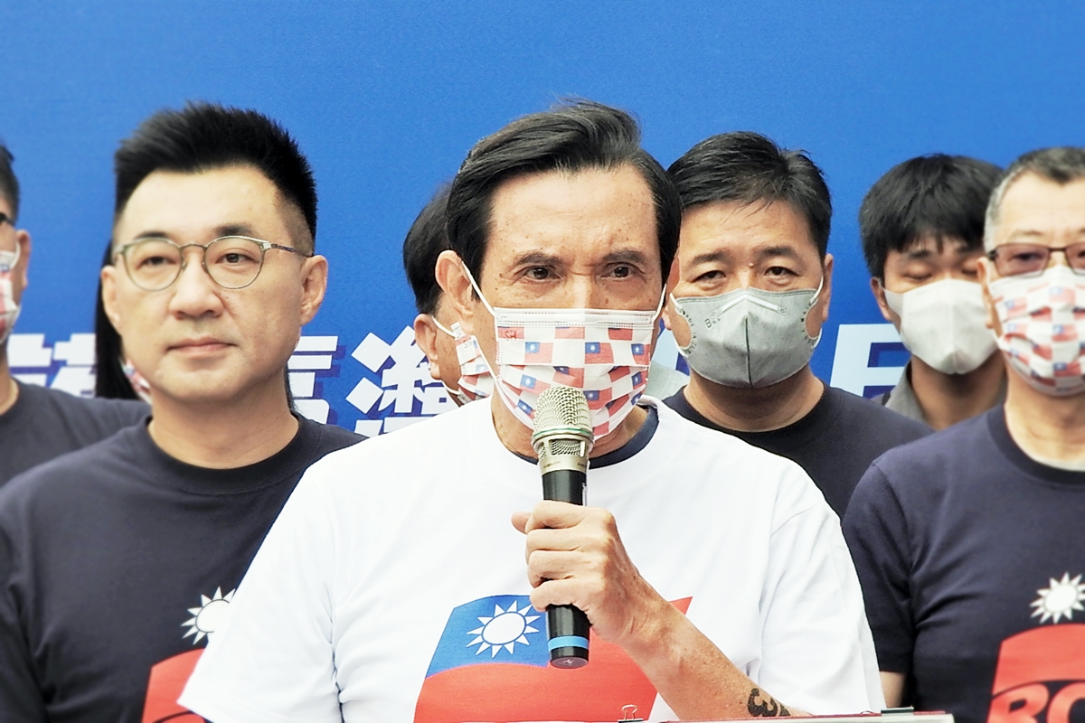 ▲前總統馬英九17日提醒蔡英文總統，如果真的關中天，蔡政府對言論自由的箝制，將超越戒嚴時代、超越香港。( 圖／記者陳弘志攝 )