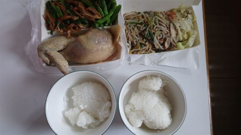 ▲原PO貼出菜色。(圖/翻攝細說淡水臉書)