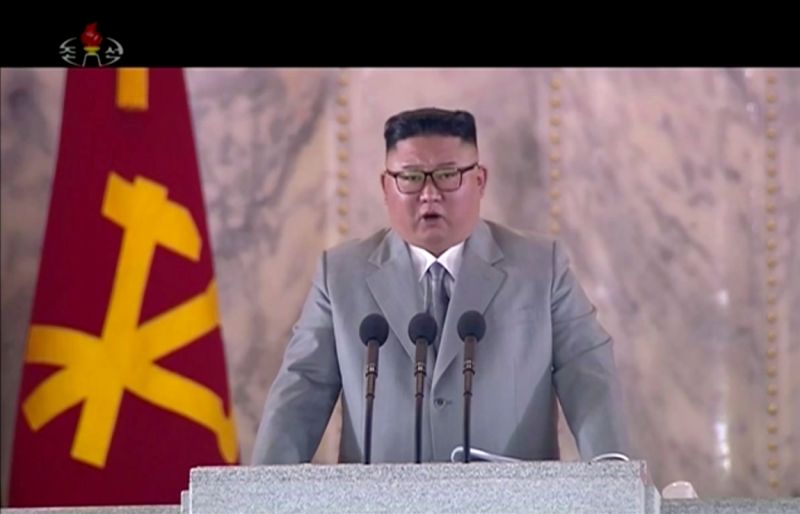 北韓閱兵展示新洲際飛彈　金正恩為經濟困境致歉