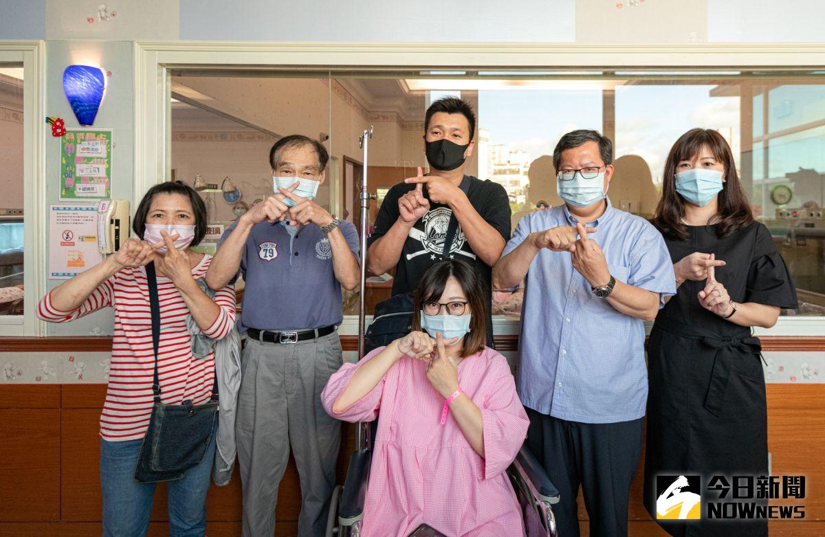 ▲鄭文燦希望有更多的年輕人選擇桃園，「要把桃園當做台灣的第一站，也要把桃園當做年輕的第一站。」（圖／記者李春台攝, 2020.10.11）