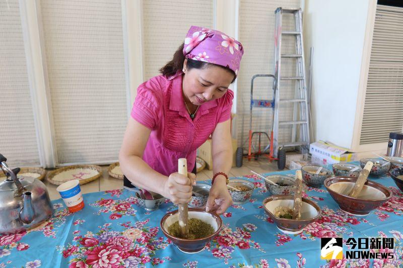 ▲擂茶為客家人招待貴賓的一種茶點。(圖/記者陳雅芳攝,2020.10.12)