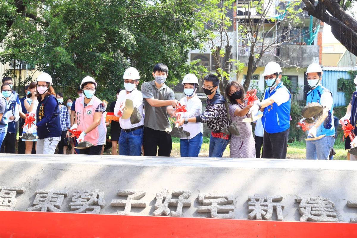 ▲東勢子段社宅基地原為蔣公行館「恊園」舊址，中市府維持生態與樹木生長空間，只蓋100戶，並規劃610坪開放空間。(圖／中市府提供2020.10.14)