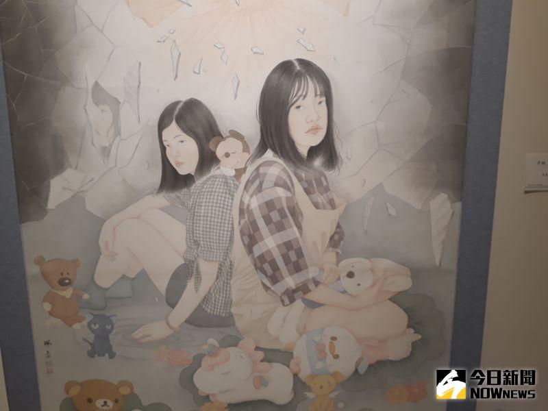 ▲今年磺溪美展共徵件六大類:油畫水彩、水墨膠彩、書法篆刻、立體工藝、攝影及數位藝術,總計來自全國收件數達849件。(圖/記者陳雅芳攝,2020.10.14)