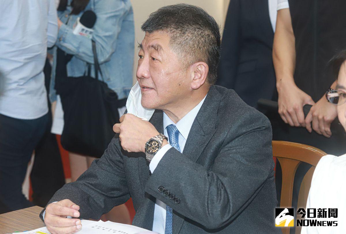 ▲陳時中宣布，秋冬專案將會在下周三（18）的記者會上正式公佈。（圖／NOWnews資料照）