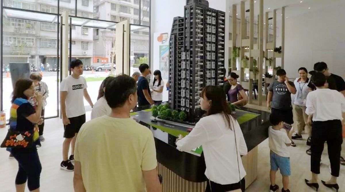 ▲根據信義房屋購屋意向調查，看屋超過一年的近一半民眾有意購屋。（圖／NOWnews資料照片）