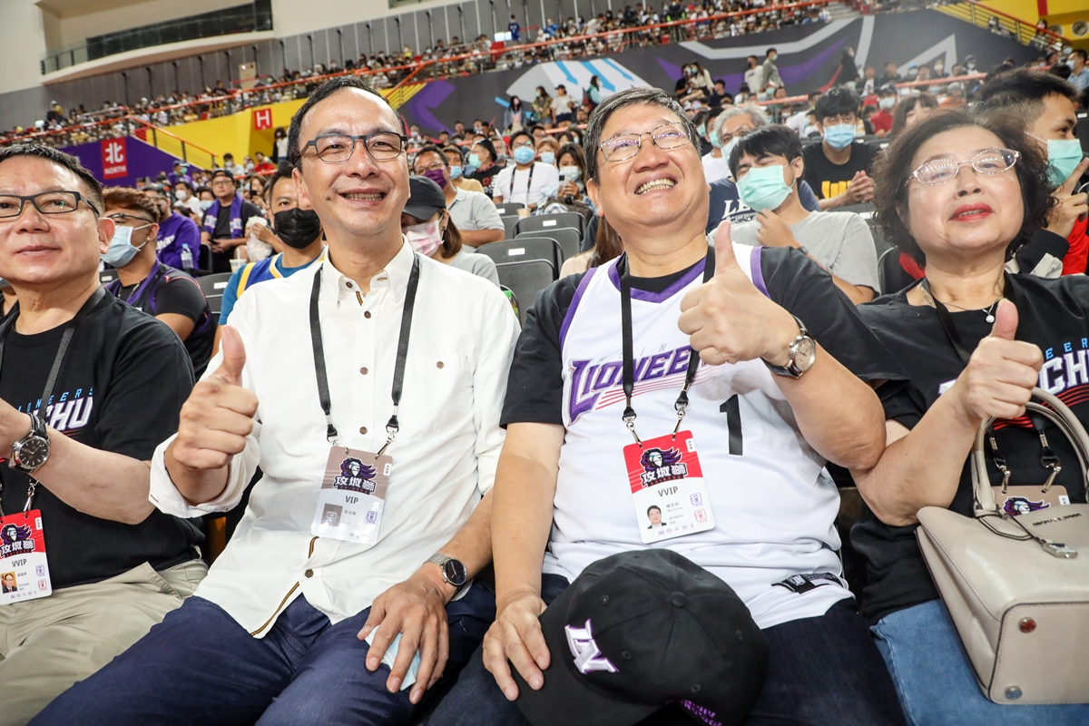 ▲國民黨前主席朱立倫17日表示，民進黨一味的對川普押單邊，是很大的風險。( 圖 / 朱立倫辦公室提供 )