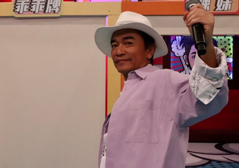 ▲吳宗憲坦言現在大家都在慢慢走出傷痛。(圖/中天提供)