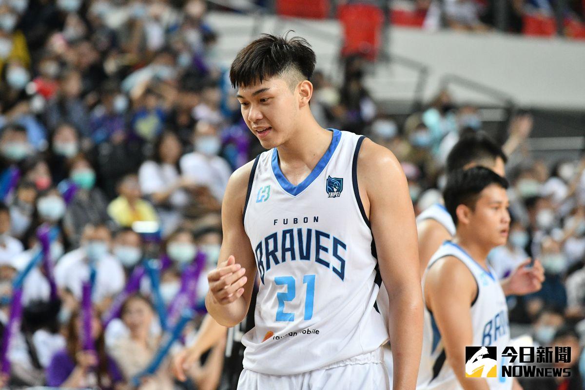 ▲富邦勇士中鋒曾祥鈞。（圖／林柏年攝）