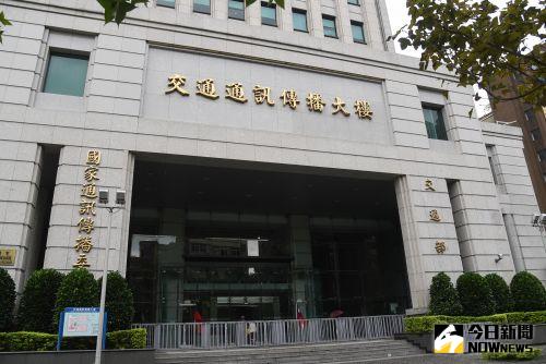 NCC哭窮暫停繳房租！他轟秀下限：總統府前搭帳篷上班
