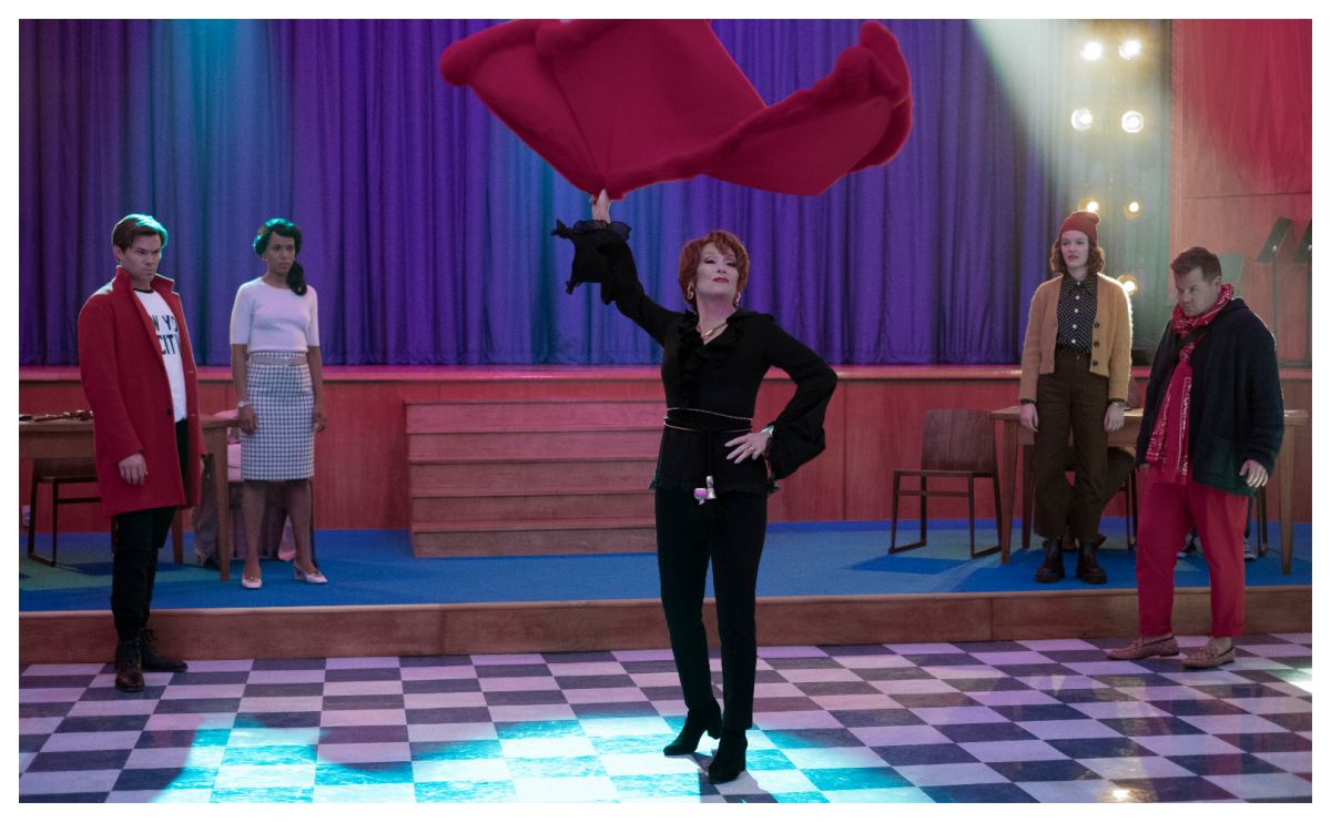 ▲居然有人不認識梅莉史翠普（中），連她自己都好驚訝。（圖／Netflix）