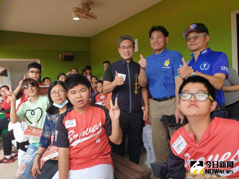 ▲LLB身障兒童棒球熱身賽在台中舉辦,來自各地百餘「小勇士」歡樂競逐。(圖/記者金武鳳攝,2020.10.24)