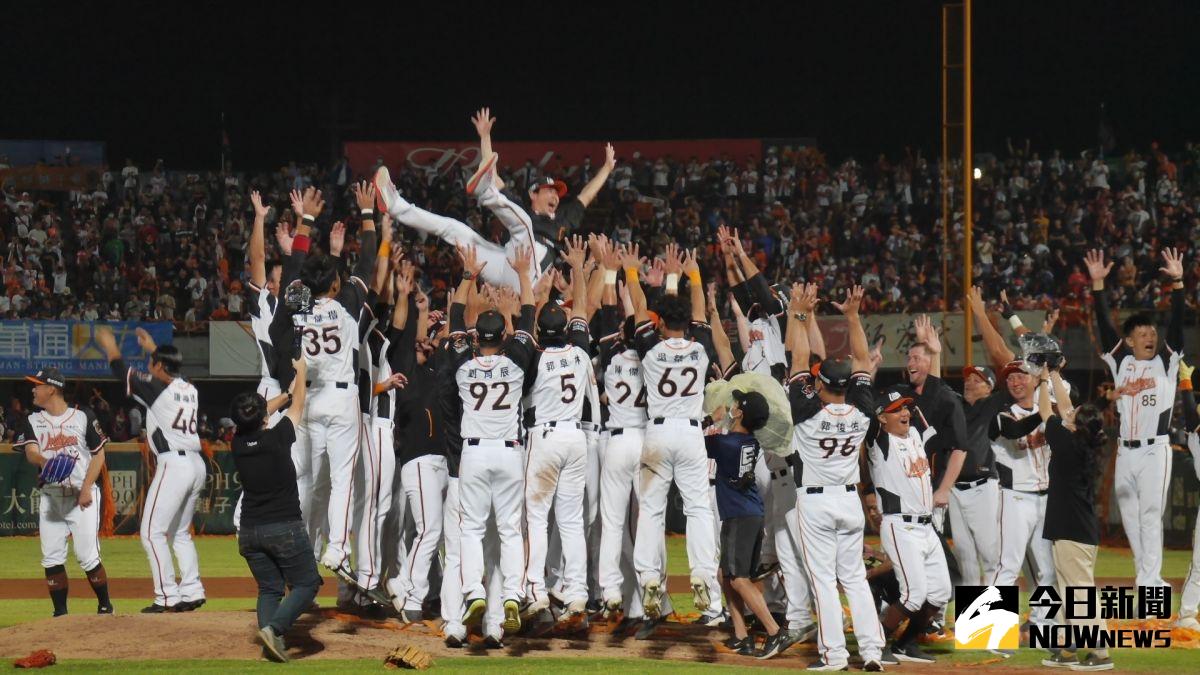 ▲統一獅隊拿下下半季冠軍。（圖／吳政紘攝）